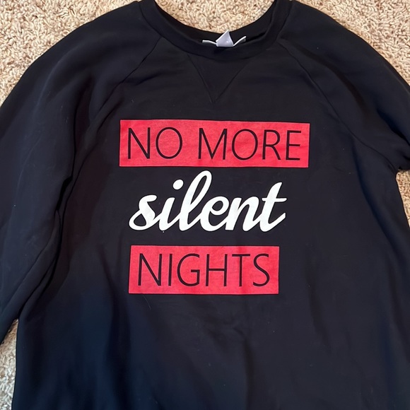 Hardly worn Motherhood Maternity “No More Silent Nights” Holiday fleece pullover - Picture 2 of 5